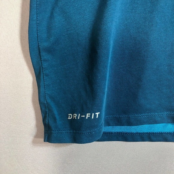 Nike Shirt Men's Size Large Tee Dri Fit Swoosh Blue Casual Sports Summer - Picture 2 of 8